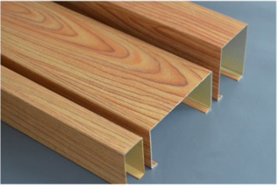 1588734645170621.jpg 木纹铝方通31.jpg