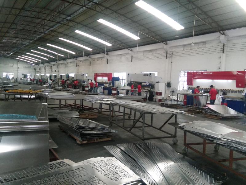 铝乐公司折弯线